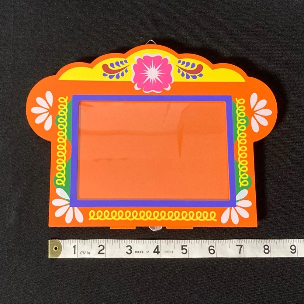 ⭐️ Target Multicolored Floral Wooden Hangable Easel Back Picture Frame 4” x 6”